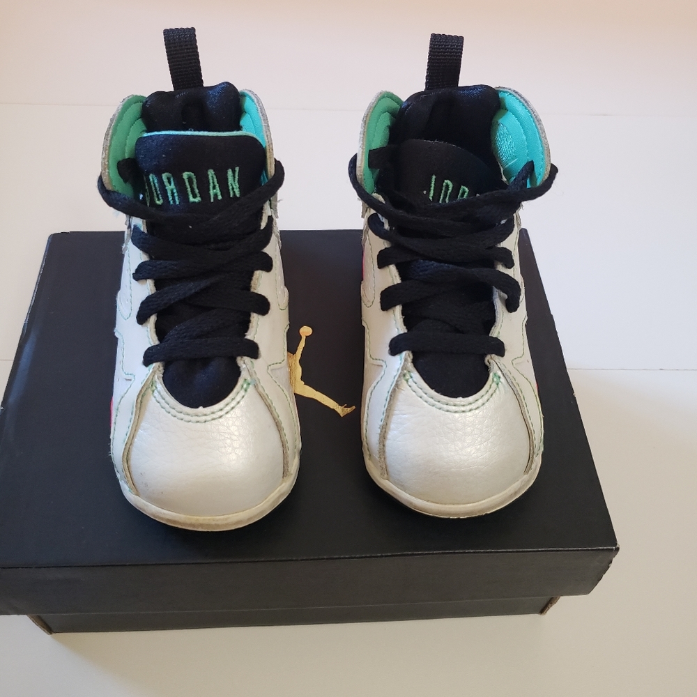 👟 Jordan 7 Retro Kids Sneaker Shoes